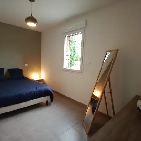 Les Tissey Vue Sur Le Mont St Michel Holiday home