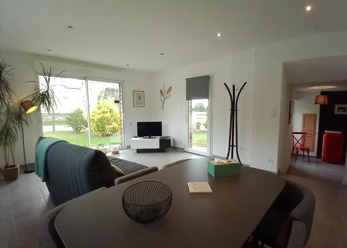 Holiday home Les Tissey Vue Sur Le Mont St Michel Dragey