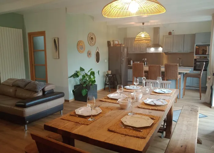 Holiday home Les Tissey Vue Sur Le Mont St Michel Dragey