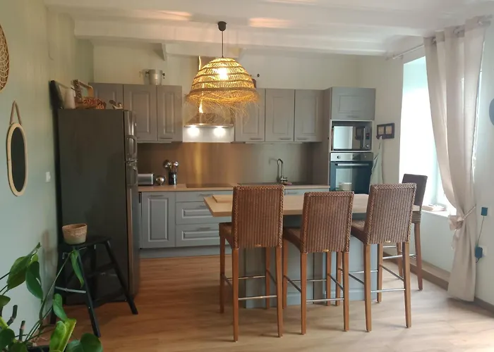 Les Tissey Vue Sur Le Mont St Michel Holiday home