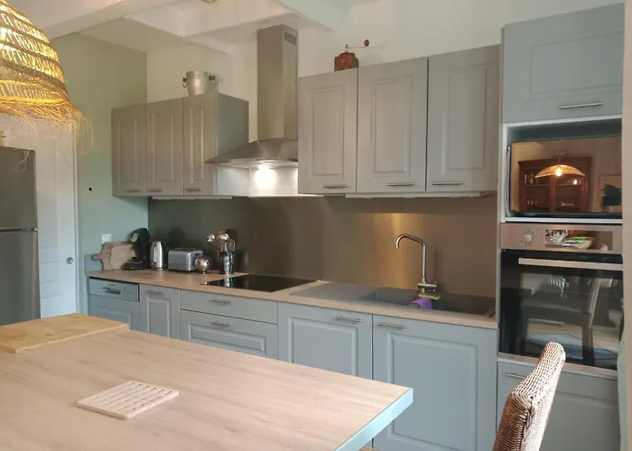 Holiday home Les Tissey Vue Sur Le Mont St Michel